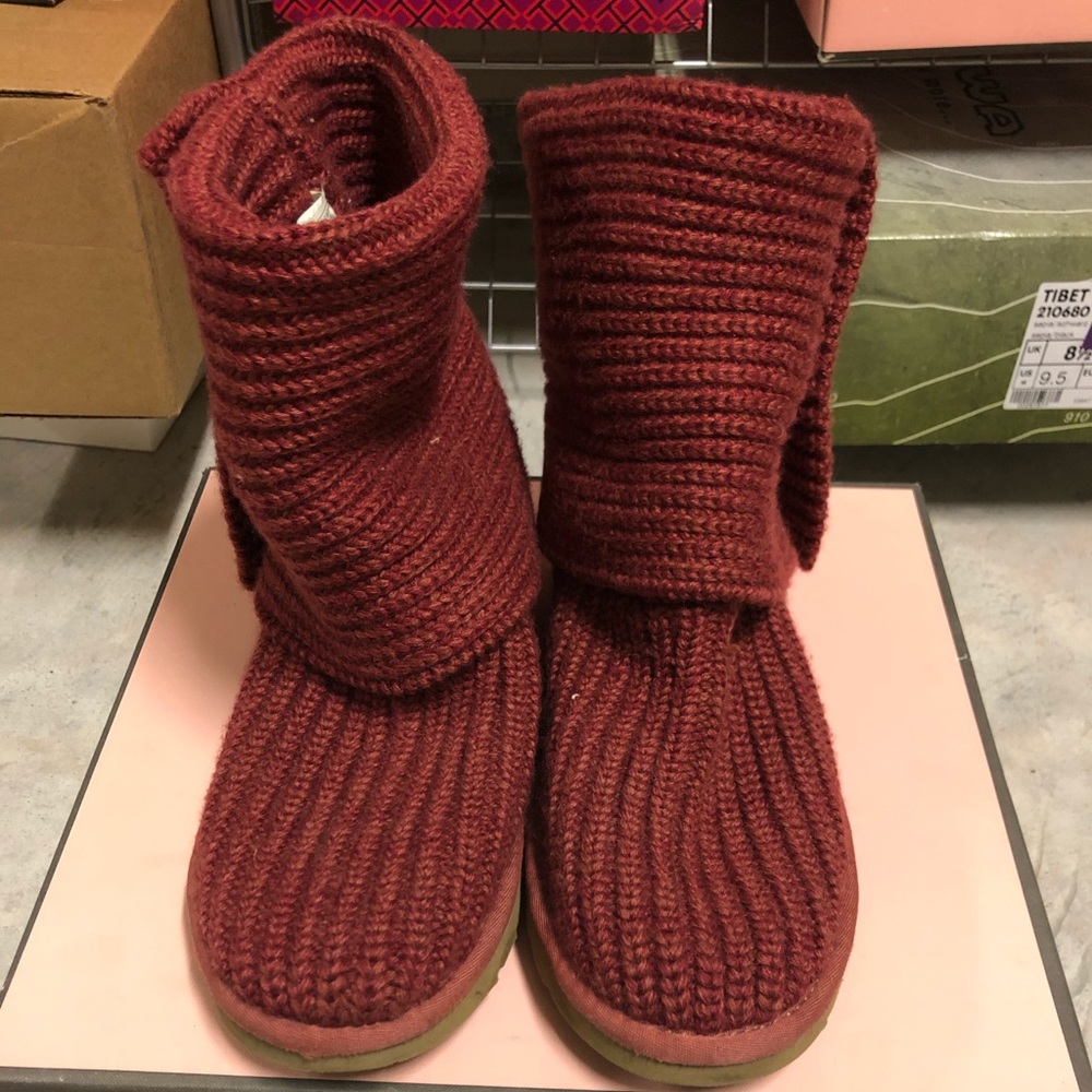 Ugg Knit Boot, SZ 7